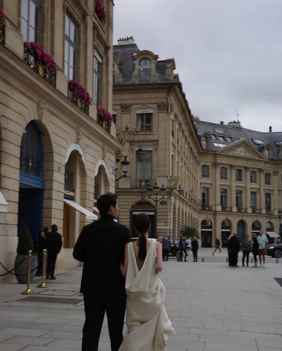 佐藤涼実さんのインスタグラム写真 - (佐藤涼実Instagram)「5th Anniv.💞#paris ショーで制作したドレスを着て記念に。」10月8日 20時20分 - suzumi_sato