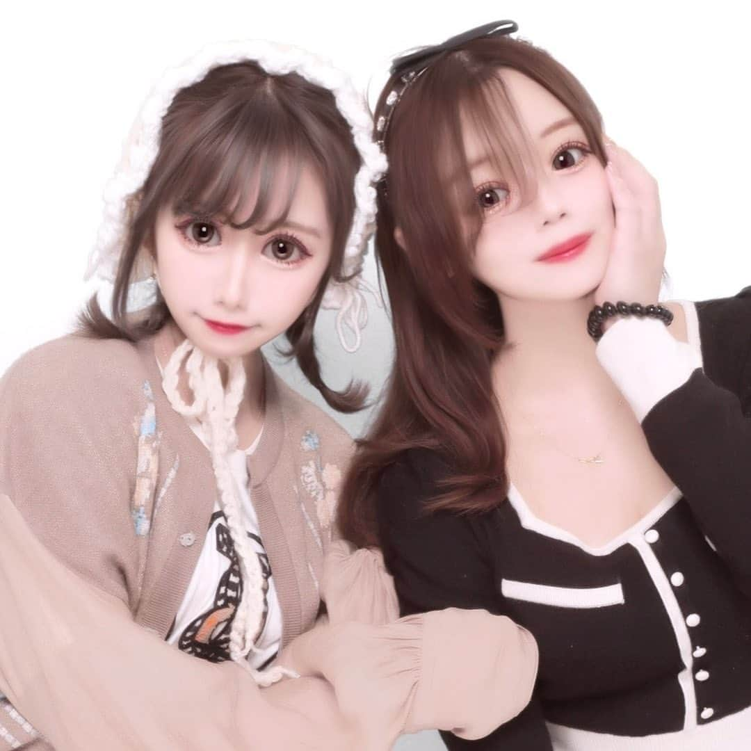 大橋あかりさんのインスタグラム写真 - (大橋あかりInstagram)「🎂21歳になりました🎂 ・ ・ ・ たくさんの変化があったけど20歳の経験を踏まえて色んなことに挑戦していきたいです！ やりたいことも決まってるから目標に向かって頑張ります✊✨ おめでとうって言ってくれた方いつも応援してくれてる方ありがとうございます◡̈♡ 誕生日をお祝いしてもらえるのって周りの人に恵まれててすごく嬉しいな🫶  #みんな大好き」10月8日 20時47分 - apple_8ss