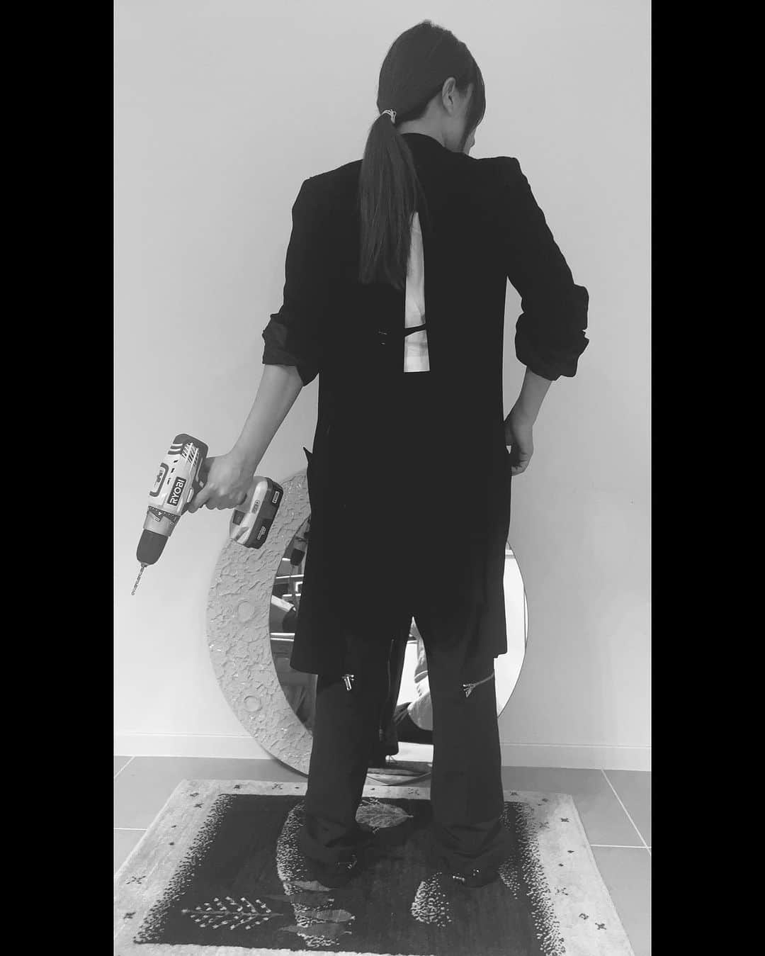 平原綾香さんのインスタグラム写真 - (平原綾香Instagram)「強く生きねば。  父が残してくれたのは 音楽のスキルだけではない。  #日曜大工」10月8日 20時59分 - ayaka_hirahara_official