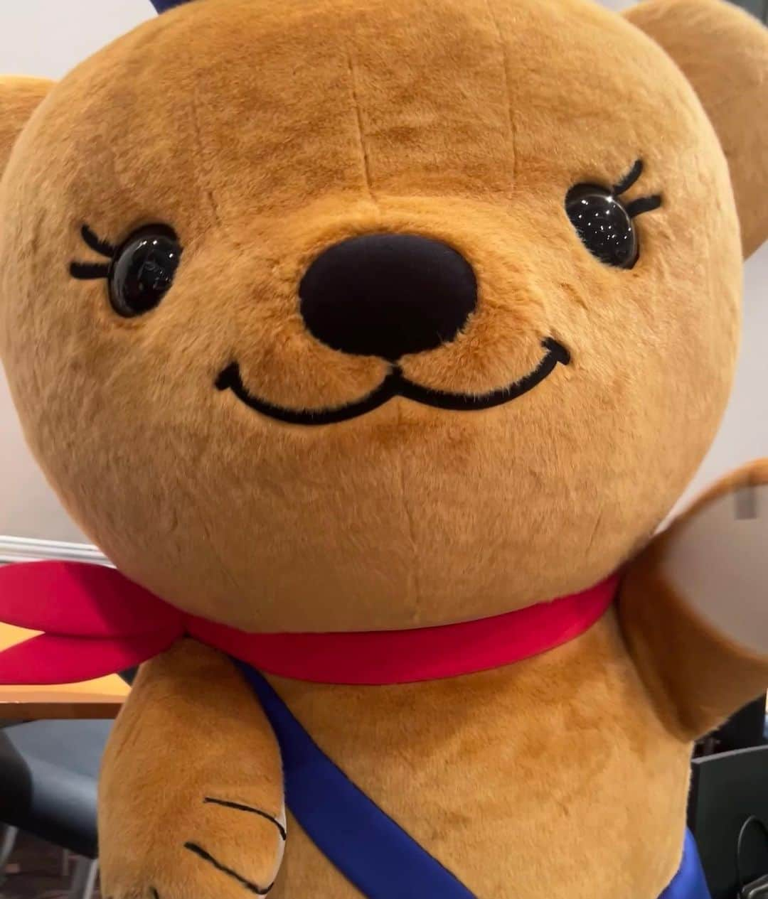 れおさんのインスタグラム写真 - (れおInstagram)「ぽすくまカフェで突然 ご本人登場🐻 かわいーーーー」10月8日 21時08分 - reoreo1119