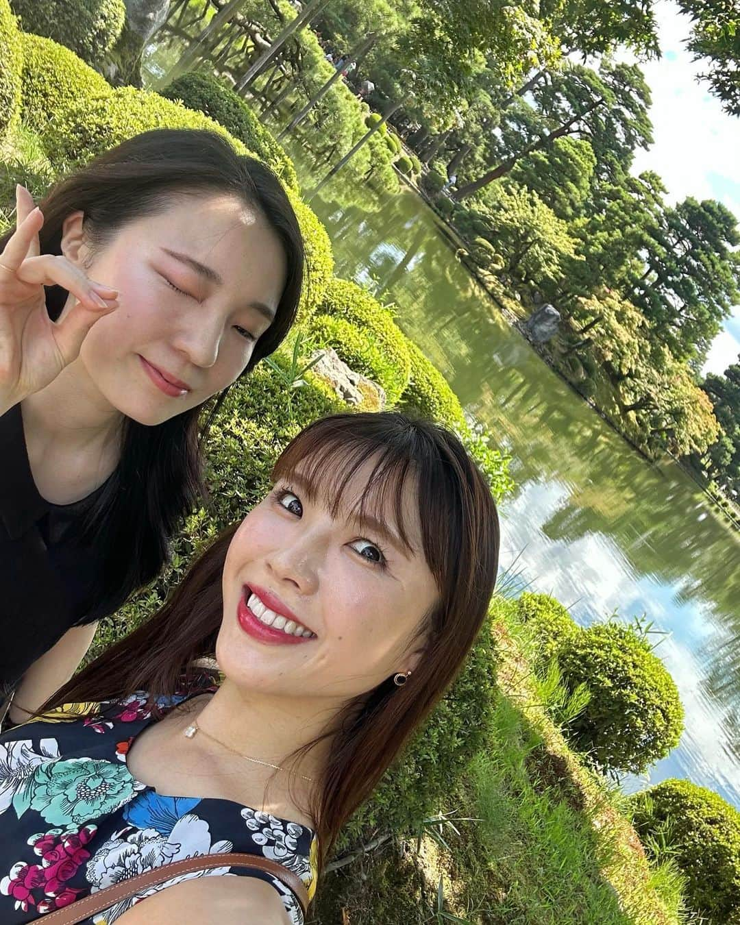 宮田亜夢さんのインスタグラム写真 - (宮田亜夢Instagram)「急遽決まった弾丸金沢旅行🐈‍⬛  信じられないだろうけど、兼六園に鮎がいるから、みんな来年は検証しに兼六園行ってみてね👨‍🌾☝️  後は、、おでん🍢あんまり好きじゃなかったのに、 金沢おでんは、無茶苦茶好きでした😆笑  またおでん食べに行きたい☺️  #金沢 #金沢旅行 #兼六園 #鮎 #金沢おでん #ひがし茶屋町」10月8日 21時12分 - ayu_9992_