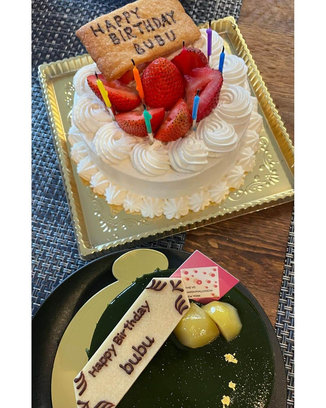 優美さんのインスタグラム写真 - (優美Instagram)「- 友達って素敵🩵  誕生日最後のサプライズは 2人の訪問でした🎉  @yanaikeiko  @nosukedrummer   大好きな2人☺️ いつもありがとうー!!  最後までサプライズしてくれて ありがとう🩷 @rickeyhirokawa」10月8日 21時15分 - yuumi817