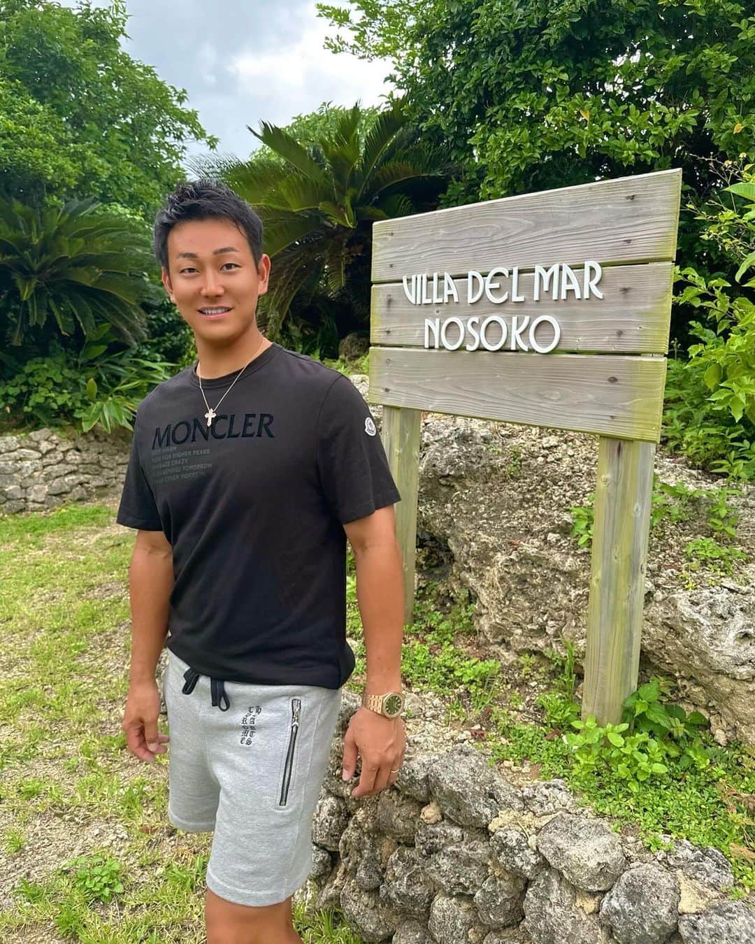 Noboru_Yuukiのインスタグラム：「. . 次はどこ旅しよう🏝️ そろそろ海外行きたいな✈️  #villadelmarnosoko  #石垣島」