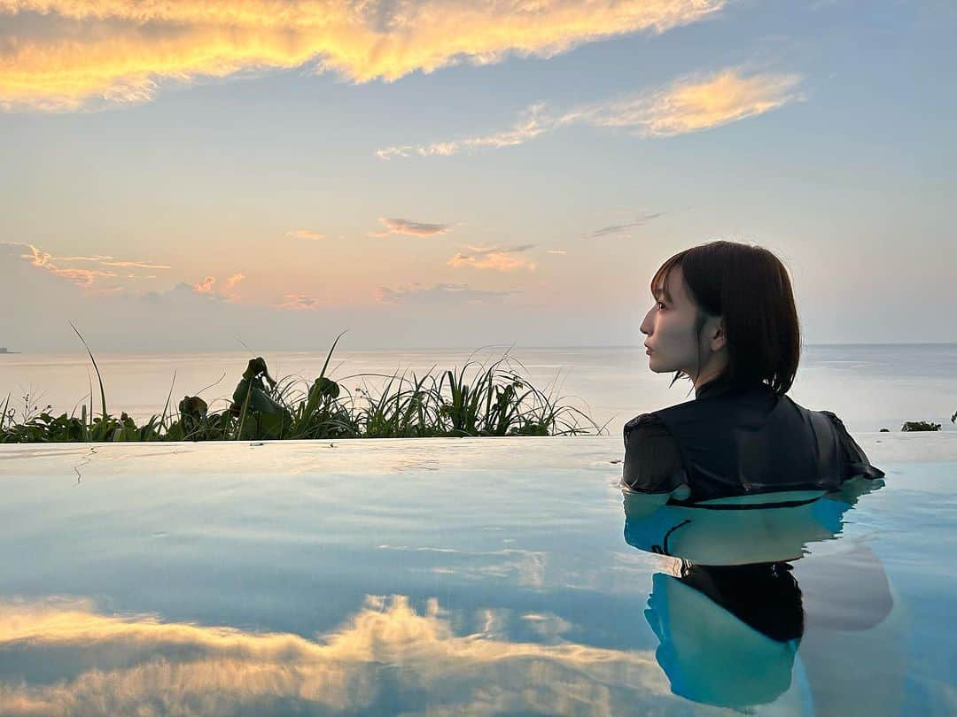 ぱつこのインスタグラム：「綺麗な夕日🌇」