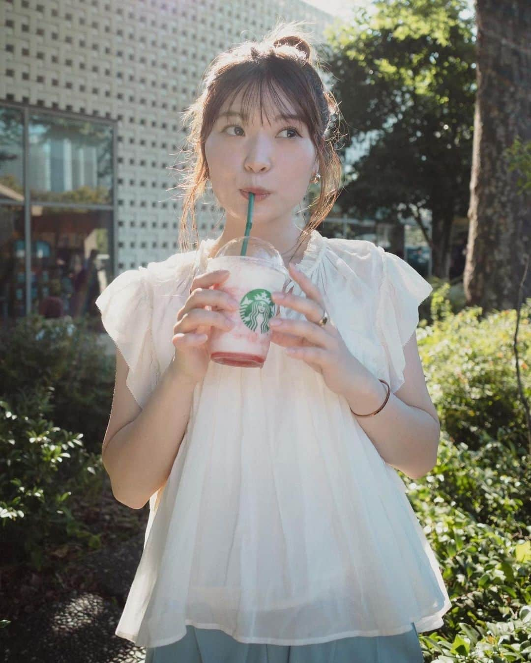 三橋栄香さんのインスタグラム写真 - (三橋栄香Instagram)「夏の終わり〜〜🥲  いつだかのtonicamera📸」10月8日 23時24分 - mihashi_haruka