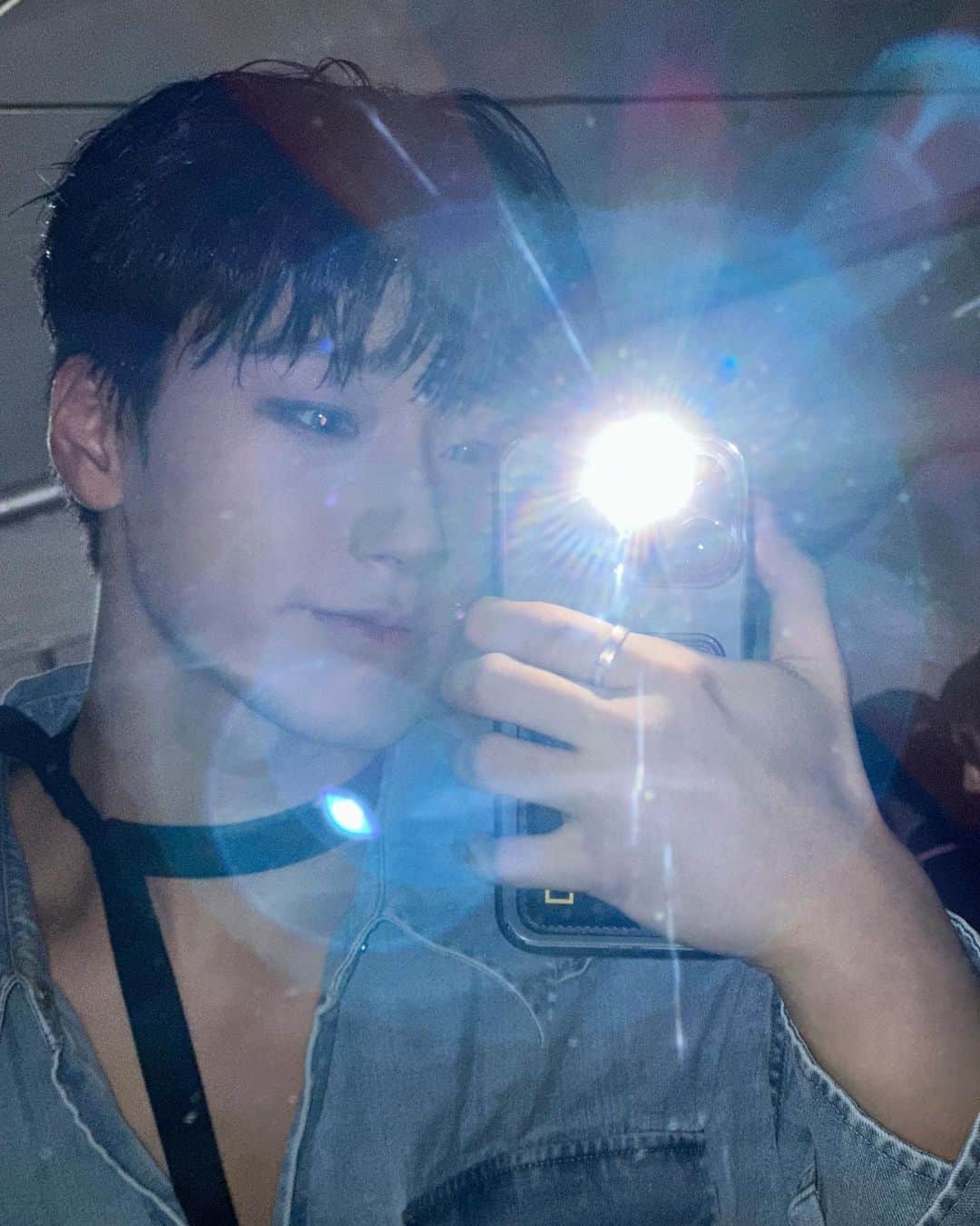 ATEEZさんのインスタグラム写真 - (ATEEZInstagram)「[#사니] 💙  #ATEEZ #에이티즈 #SAN #산」10月8日 23時36分 - ateez_official_