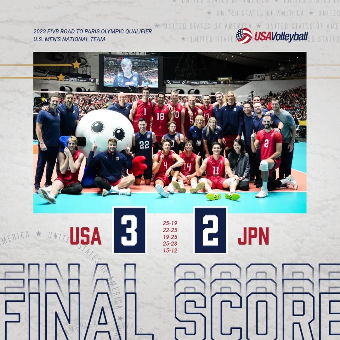 USA Volleyballのインスタグラム：「Undefeated! ☝️   The U.S. Men 🇺🇸 finished the 2023 FIVB Road to Paris Olympic Qualfier at 7-0 after a 3-2 (25-19, 22-25, 19-25, 25-23, 15-12) win over host Japan 🇯🇵 on Sunday.  The U.S. Men were awarded the "traditional World Cup" 🏆 for winning the group.  Story to come」
