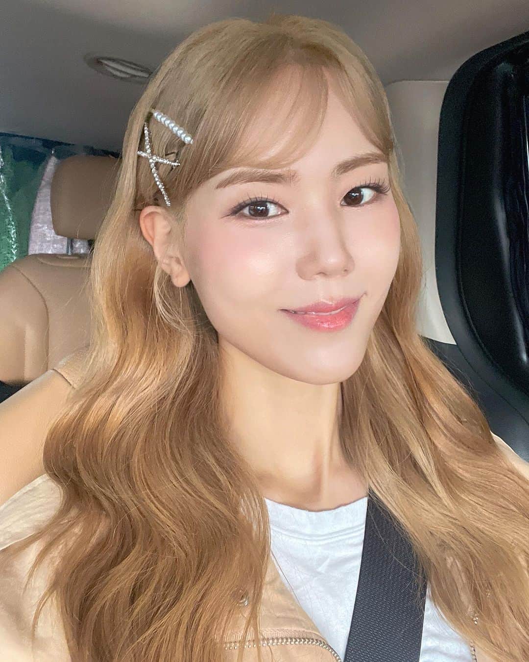 キム・ヨンジのインスタグラム：「💛 #목포 #노래하러가는길🎤」