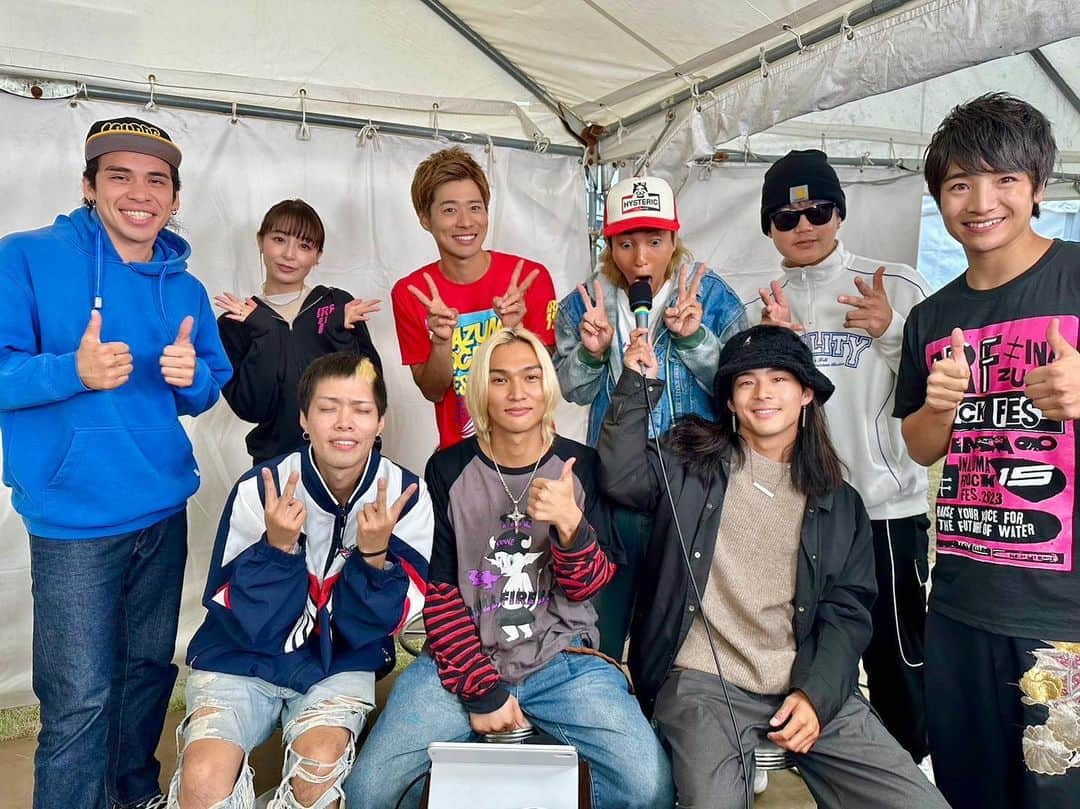 BOYS AND MENさんのインスタグラム写真 - (BOYS AND MENInstagram)「⚡️ #イナズマロックフェス 2023 ⚡️  #辻本達規 と #本田剛文 が、 #17LIVE バックステージ特別配信 DAY2🔥🔥🔥  #オトむしゃ (@otomusha )さんと🍆💥  ありがとうございました✩.*˚  #BOYSANDMEN #ボイメン #イナズマロック_ニシステ」10月9日 0時01分 - boysandmen_official