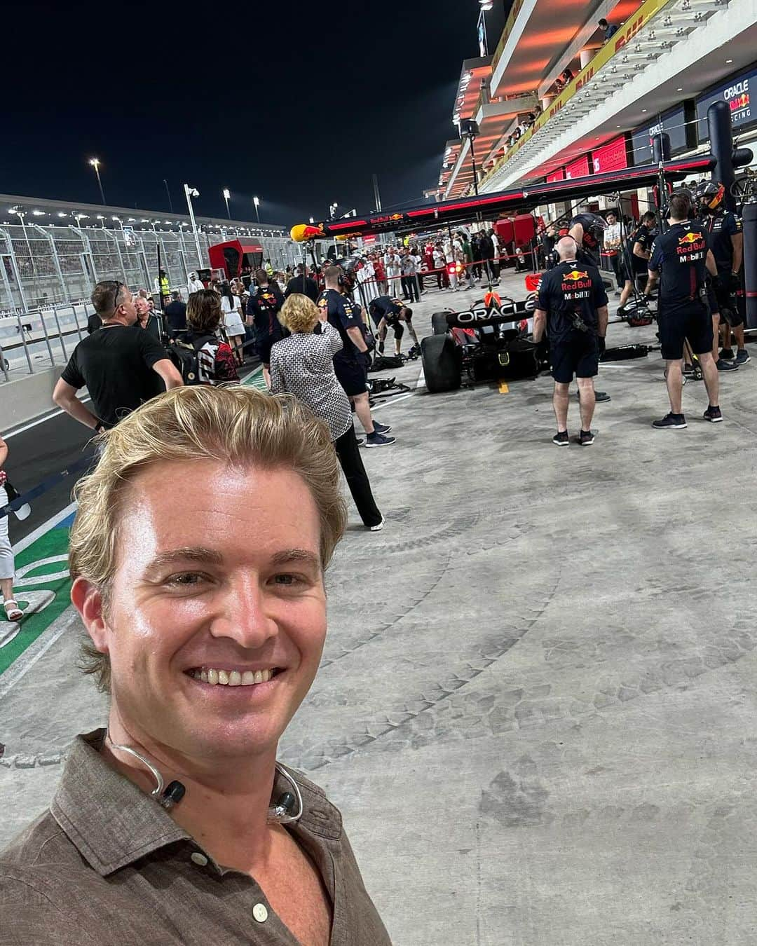 ニコ・ロズベルグさんのインスタグラム写真 - (ニコ・ロズベルグInstagram)「Ready for Qatar F1? #f1」10月9日 0時30分 - nicorosberg