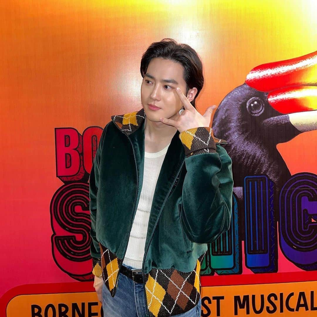 スホのインスタグラム：「See you again Malaysia🦜🦚🕊️🦩」