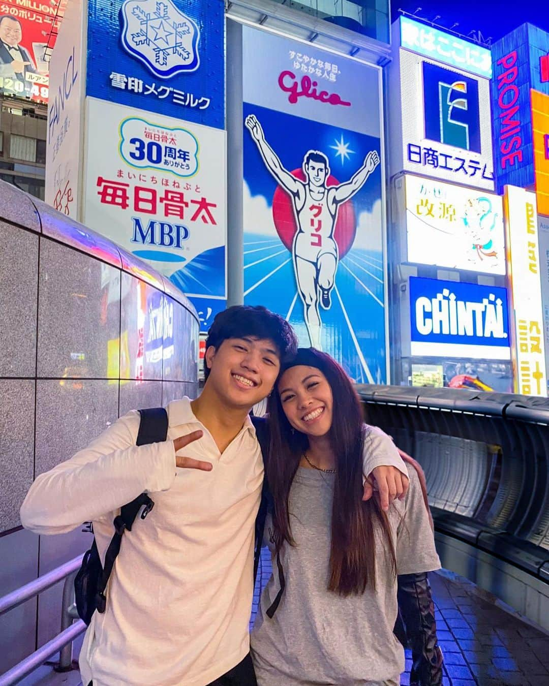 Ranz Kyleさんのインスタグラム写真 - (Ranz KyleInstagram)「Strollin’ around Osaka 🇯🇵」10月9日 1時02分 - ranzkyle