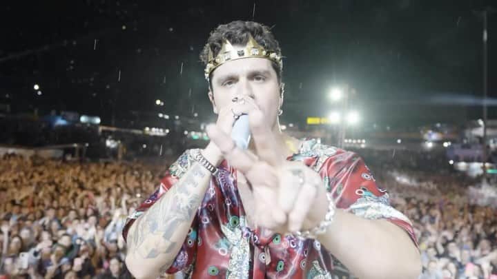 ルアン・サンタナのインスタグラム：「sem palavras, Chapecó-SC! 👑 mtoo obrigado 🔥🔥」