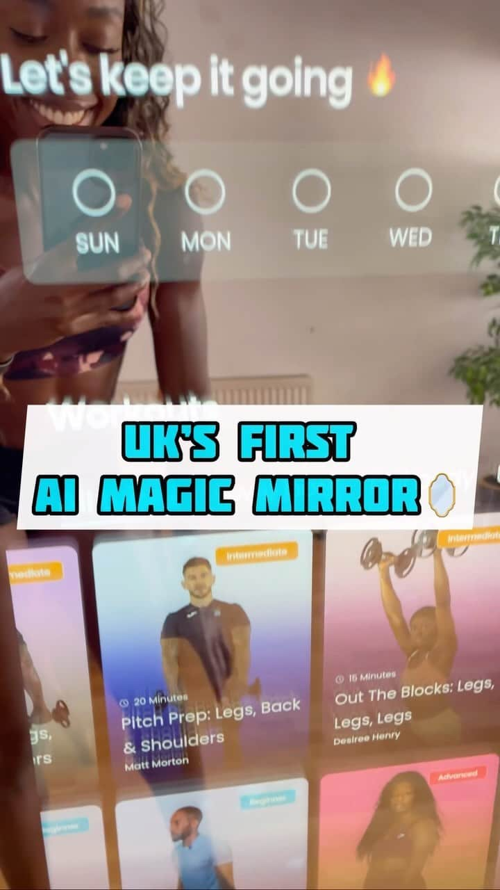 デズリー・ヘンリーのインスタグラム：「The UK’s First AI MagicMirror 🤩 @magicdotfit   Yes that’s me!!! Let me take you through a workout with 👉🏿@magicdotfit 👈🏿💪🏿🔥」