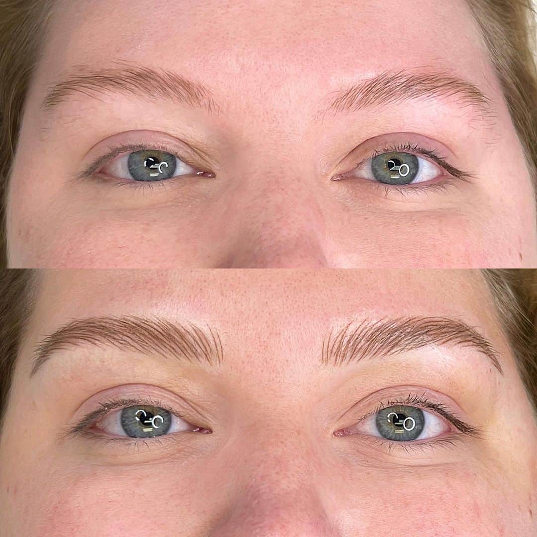 Haley Wightのインスタグラム：「Okay one more time posting these Machine Nano Brows because I really love them 💕  📆 Lasts 2-3 years  Online booking is now available for this service! Link is in my bio, or call (602)809-9405!  #nano #brows #nanobrows #nanoblading #microblading #azbrows #azmicroblading #aznanobrows #arizona #phoenix #scottsdale」