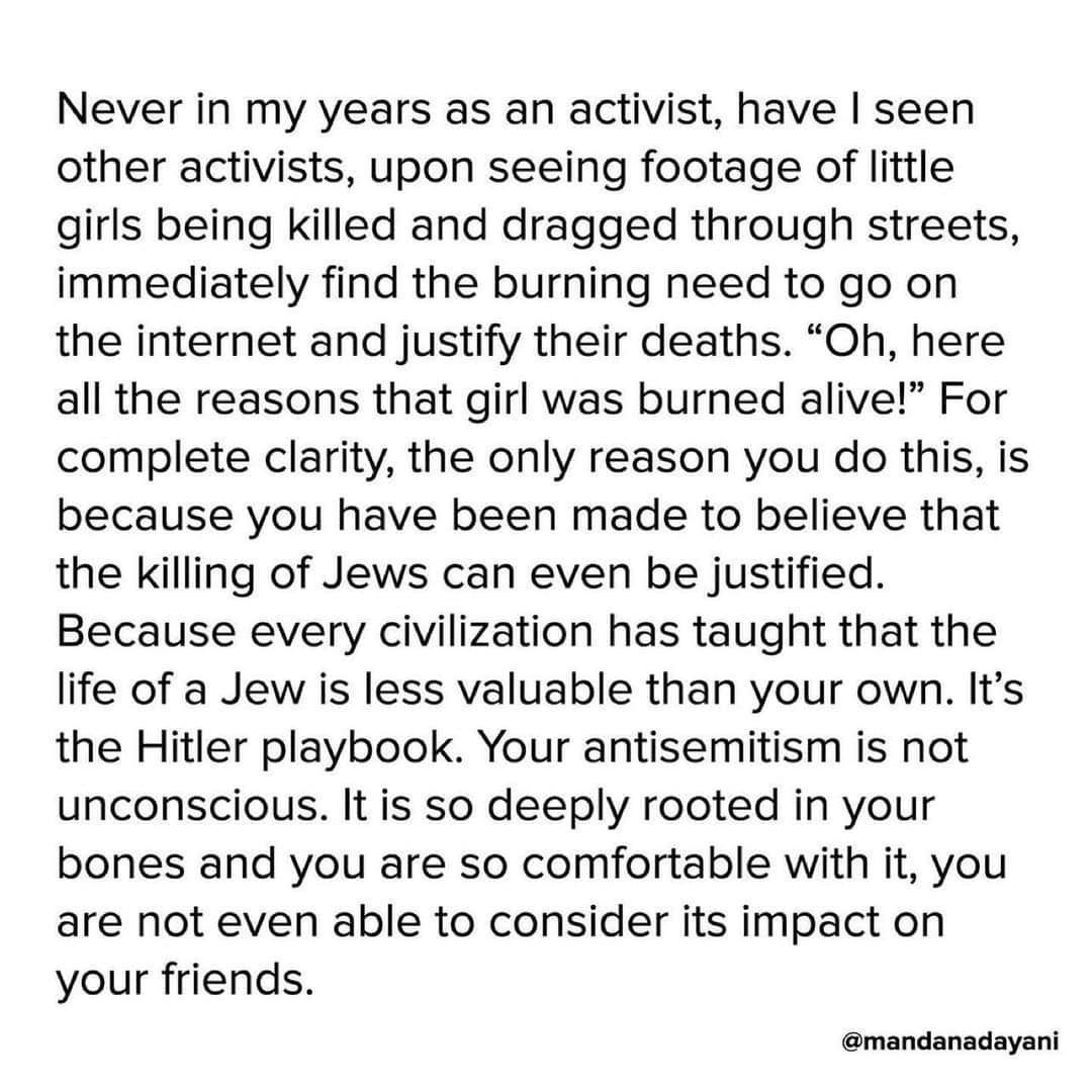 サマンサ・ロンソンのインスタグラム：「Repost from @mandanadayani • Everyone becomes a historian when they see a dead Jew.  Comments are off because, while I know you all have very passionate feelings on this subject, this is not a forum for debate. This is my IG account and as a friend said yesterday- it is not a democracy.」