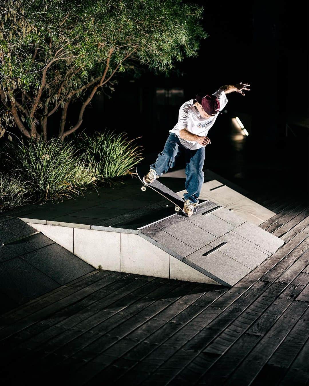 DCシューズのインスタグラム：「@willmarsh Switch Backside Nosebluntslide 😮‍💨  As seen in his latest edit for his new DC Metric S colorway.  Available now in stores and online.   📸 by @mikeheikkila」