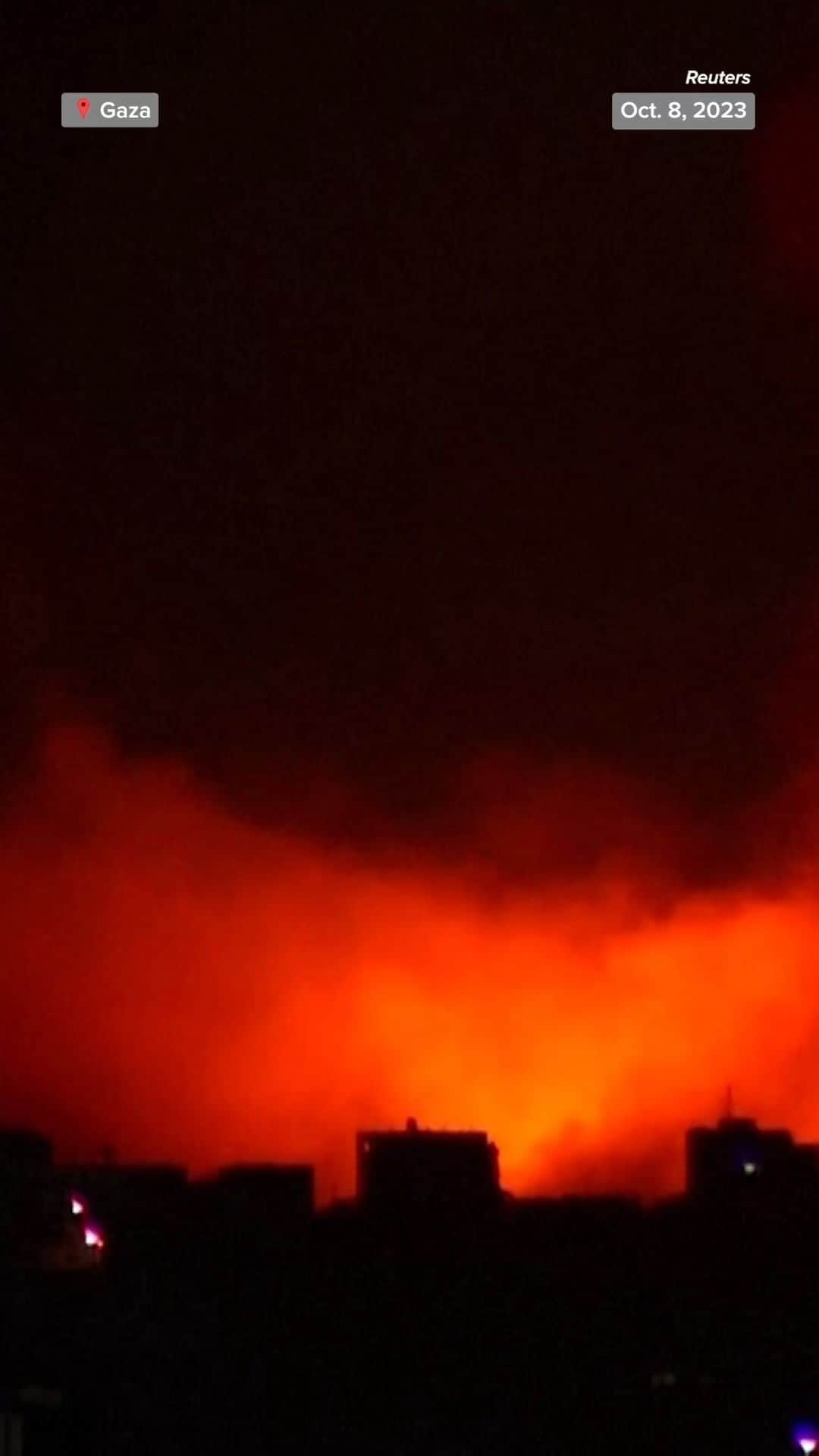 のインスタグラム：「The war between Israel and Hamas goes into its second day as the death toll rises.  The U.S. is planning to move U.S. Navy ships and military aircraft closer to Israel as a show of support, according to two U.S. officials.」