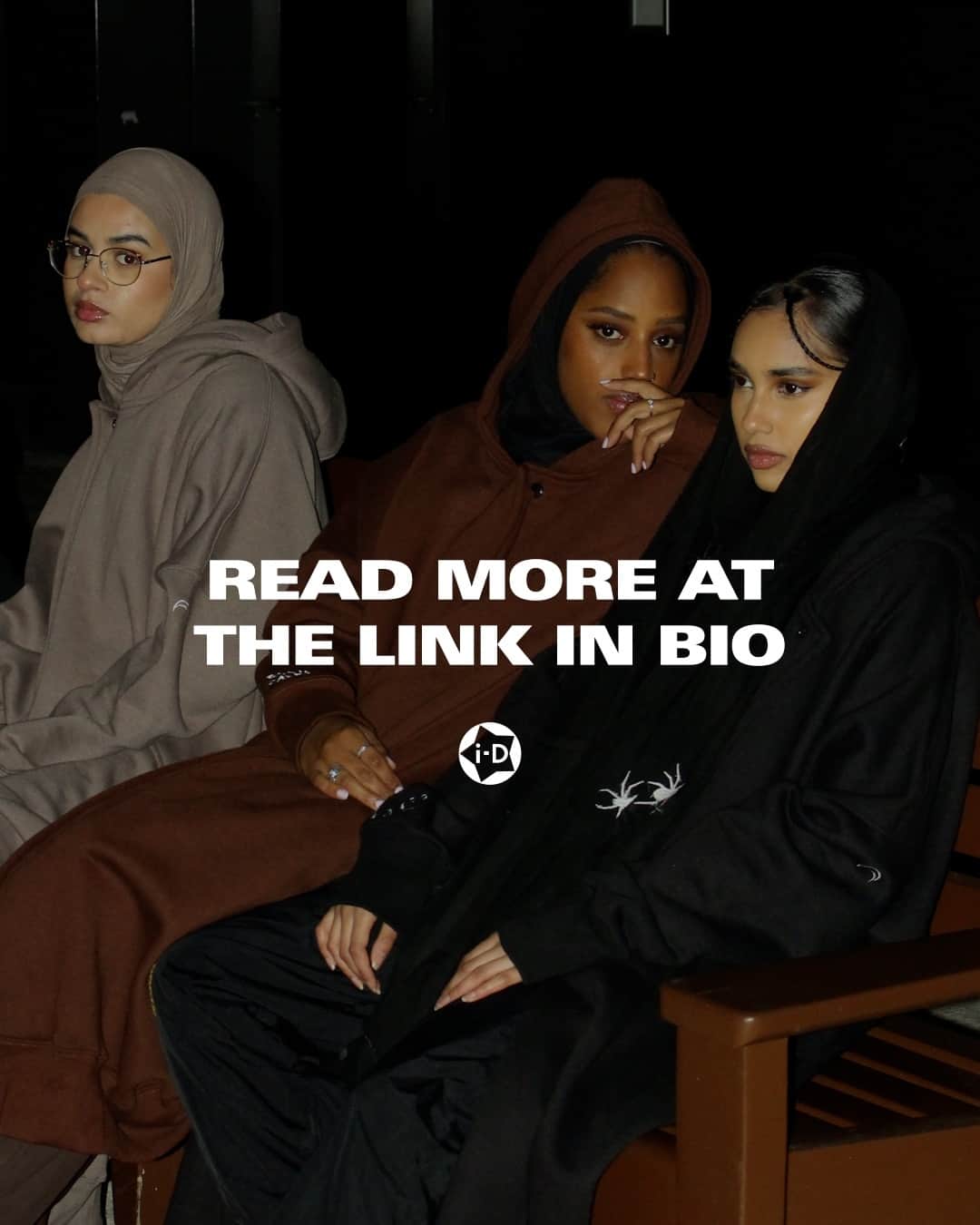 i-Dさんのインスタグラム写真 - (i-DInstagram)「Since the start of September, the abaya — the long, loose and covering robe worn predominately by Muslim and Middle-Eastern girls and women — has been banned in French state schools.⁠ ⁠ For London-based Bengali creative @saeedahhaque, the controversial ruling was the catalyst for a mission to find a sartorial loophole to exploit (while respecting the ruling) for her over 300,000 social media followers.⁠ ⁠ She reshared the same image of a winking model wearing one of her hoodie abayas flipping the bird, aka putting two middle fingers up, at this latest ban with the defiant caption ‘They can’t ban hoodies.’ Mission accomplished.⁠ ⁠ “There's a big misconception,” Saeedah explains over Zoom. “The abaya is not a religious garment. It’s ambiguous and you can wear it regardless of your culture and faith. Banning it is harmful because you're forcing girls to uncover their bodies and they might not want to.”⁠ ⁠ Hit the link in bio read more about how Haque is exposing fashion's double standards and creating space for Muslim women.⁠ .⁠ .⁠ .⁠ Text @feliciapennant⁠ #Fashion #Islamophobia #Abaya #SaeedahHaque」10月9日 6時00分 - i_d