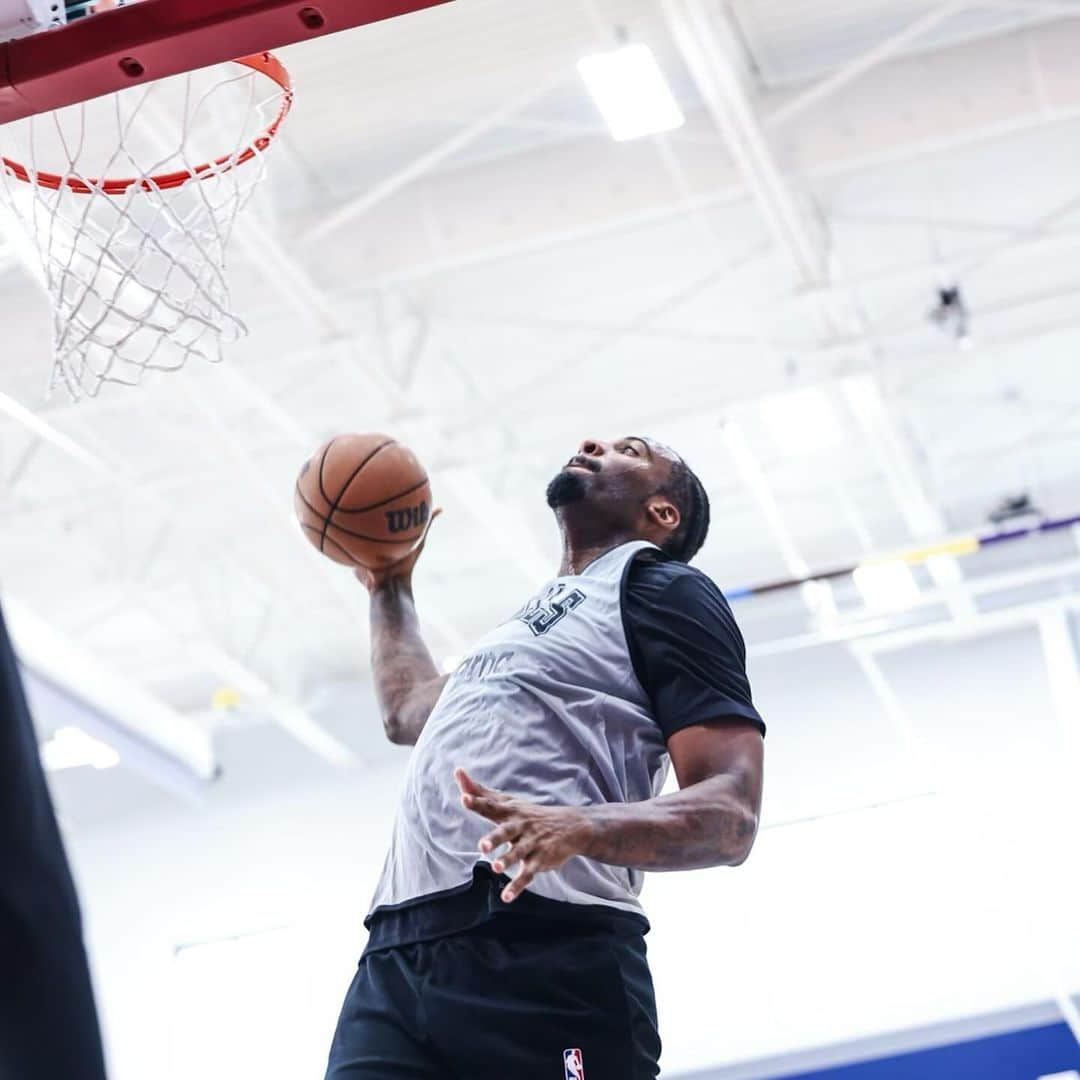 アンドレ・ドラモンドさんのインスタグラム写真 - (アンドレ・ドラモンドInstagram)「🏀♾️」10月9日 6時19分 - drummond