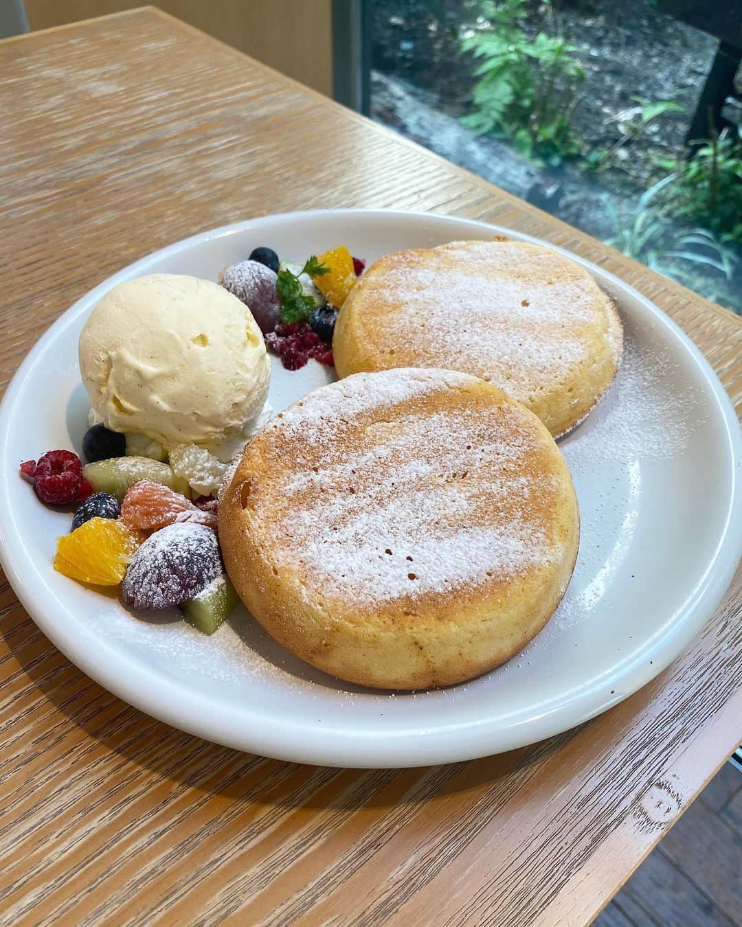 山田なる（ナルハワールド）のインスタグラム：「💚💚💚 ⁡ ⁡ 福岡で食べたパンケーキ🥞💕 めんたい重とあまごりも食べれて 心が満たされたよ~~🫶 大満喫🎶 ⁡ #福岡 #福岡カフェ #福岡グルメ」