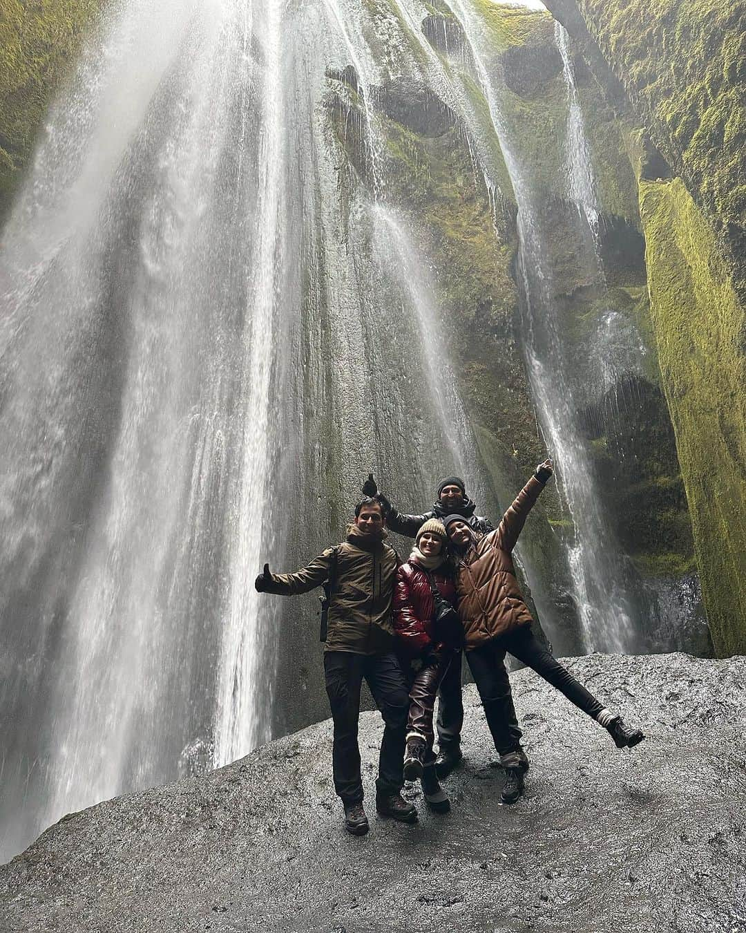 Mayela Vazquezさんのインスタグラム写真 - (Mayela VazquezInstagram)「South of Iceland 😍🌗☄️🌊 #iceland #icelandroadtrip #icelandtrip #icelandtravel」10月9日 16時23分 - mayelavazquezbeauty