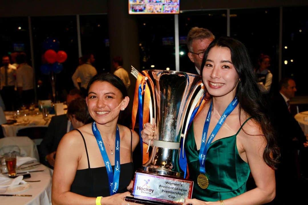 湯田葉月のインスタグラム：「Our best captain @krissybates 🚀🧡💙」