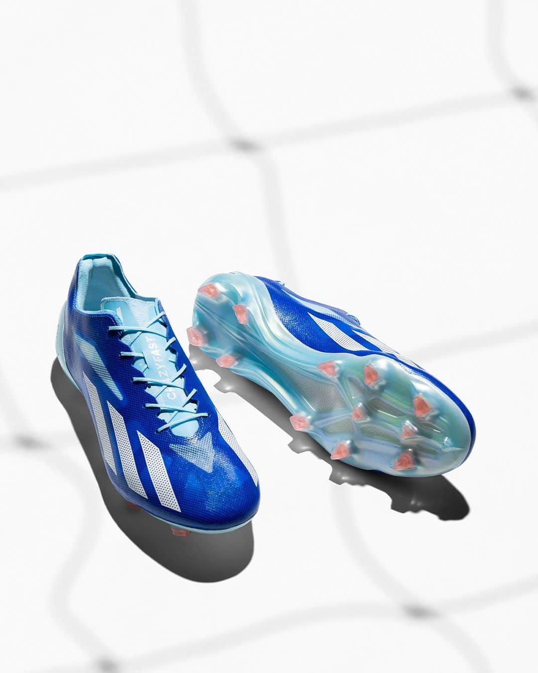 adidas Footballさんのインスタグラム写真 - (adidas FootballInstagram)「our something blue 🌊 🌊 🌊   introducing the Marine Rush pack - dropping 10/10 🔗」10月9日 17時10分 - adidasfootball
