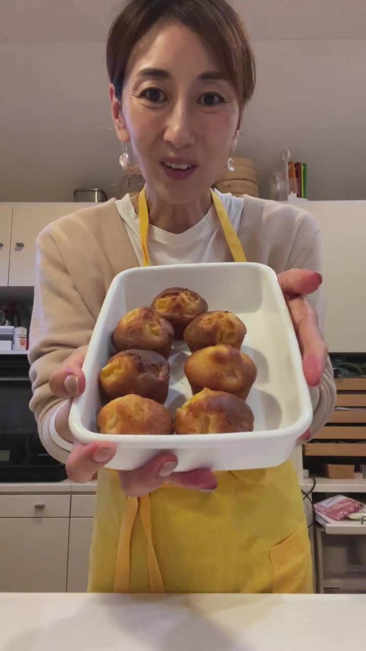 のインスタグラム：「【連休何してる？ライブ😆】  今日はどこも冷たい雨なのかしら…  そんな中、試作三昧な私が あまりに美味しくできたものをご紹介しました^_^  明日のポップアップにも持って行き 皆さまにご試食いただけたら嬉しいです☺️  明日のポップアップは 11:00〜16:00 オープン‼️  場所は、いつもの等々力スタジオです✨  お気軽に遊びにいらしてくださいね❤️  住所: 世田谷区中町1-9-25 (旧アプルズスタジオ)  @simpure_onlineshop  @salonsimpure」