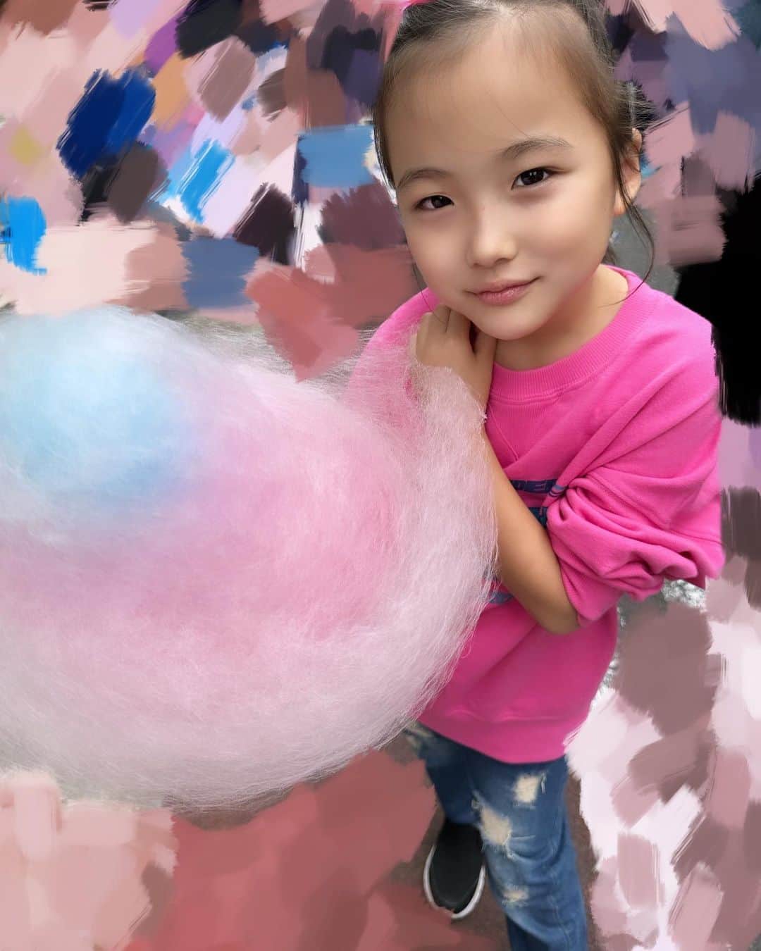 宮崎莉里沙のインスタグラム：「お祭り🍧  #秋祭り #わたあめとかき氷は絶対」