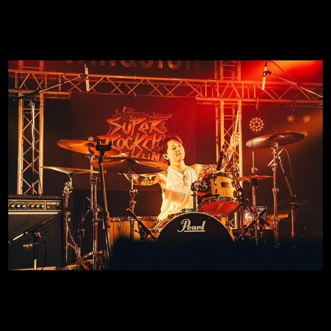 MOSHIMOさんのインスタグラム写真 - (MOSHIMOInstagram)「. 2023.10.08 「SUPER ROCK CITY HIROSHIMA 2023 DX」 広島 VANQUISH   photo by @teru_ttm」10月9日 17時21分 - moshimo_band