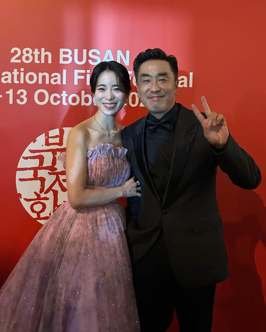 イム・ジヨンさんのインスタグラム写真 - (イム・ジヨンInstagram)「부산의 밤은 아름다워요👐 감사합니다  # Asia Contents Awards & Global OTT Awards」10月9日 8時35分 - limjjy2