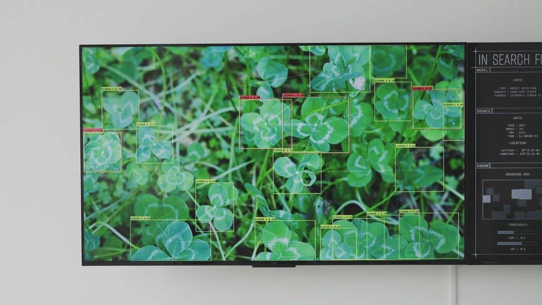 スプツニ子!のインスタグラム：「I'm exhibiting a new video installation "Drone in search for a four-leaf clover" at the "DXP (Digital Transformation Planet) - Towards the Next Interface" exhibition happening at the Kanazawa 21st Century Museum of Contemporary Art. The exhibition is on from October 7, 2023, until March 17, 2024. I will post more details about the new work on my website soon.  Here's an excerpt from the Museum's press release:  How will digital technology change our way of life and sensibilities? This question has been asked repeatedly since the 20th century. In 2023, we may answer this question: a completely different planet is about to emerge. On this planet which has entered the Anthropocene, we are immersed in an invisible network. Our lives are partly (and getting more and more) controlled by AI, and the relationship between technology and life is being generated anew every day. DXP is an exhibition/interface that brings together artists, architects, scientists, programmers, and others to capture this transformation across disciplines, understand what is happening now, and propose it as something that can be sensed. The contemporary realities of AI, metaverse, and big data are the technologies of the moment. DXP is a vision of the future that follows it, and explores the possibility of a comprehensive way of life that includes food, clothes, and habitation.  The list of artists ・AFROSCOPE（＠afroscope） ・Refik Anadol（＠refikanadol） ・ANREALAGE（@anrealage_official） ・Shruti Belliappa & Kiraṇ Kumār（@shrutibelliappa ） ・Sputniko! (@5putniko)  ・GROUP（groupatelier） ・HATRA+Yuma Kishi ・Keiken（＠_keiken_） ・Tomihiro Kono（＠tomikono_wig） ・MANTLE: Shu Isaka＋Nakamura Soshi（@_shuisaka_@soshi.nkmr） ・Shōei Matsuda ・David OReilly（＠davidoreilly） ・VUILD（＠vuild_official） ・Takashi Ikegami Laboratory, University of Tokyo（Supported by Hiroshi Ishiguro Laboratory, University of Osaka） ・Jonathan Zawada（@zawhatthe） ・Merve Akdogan ・David Blandy（@david_blandy_） ・Homei Miyashita Laboratory, Meiji University ・Emi Kusano（＠emiksn） ・Till Nowak（@till.nowak）  #dxp #artscience #contemporaryart #sciencefiction #kanazawa #AI #japan #sputniko #exhibition」