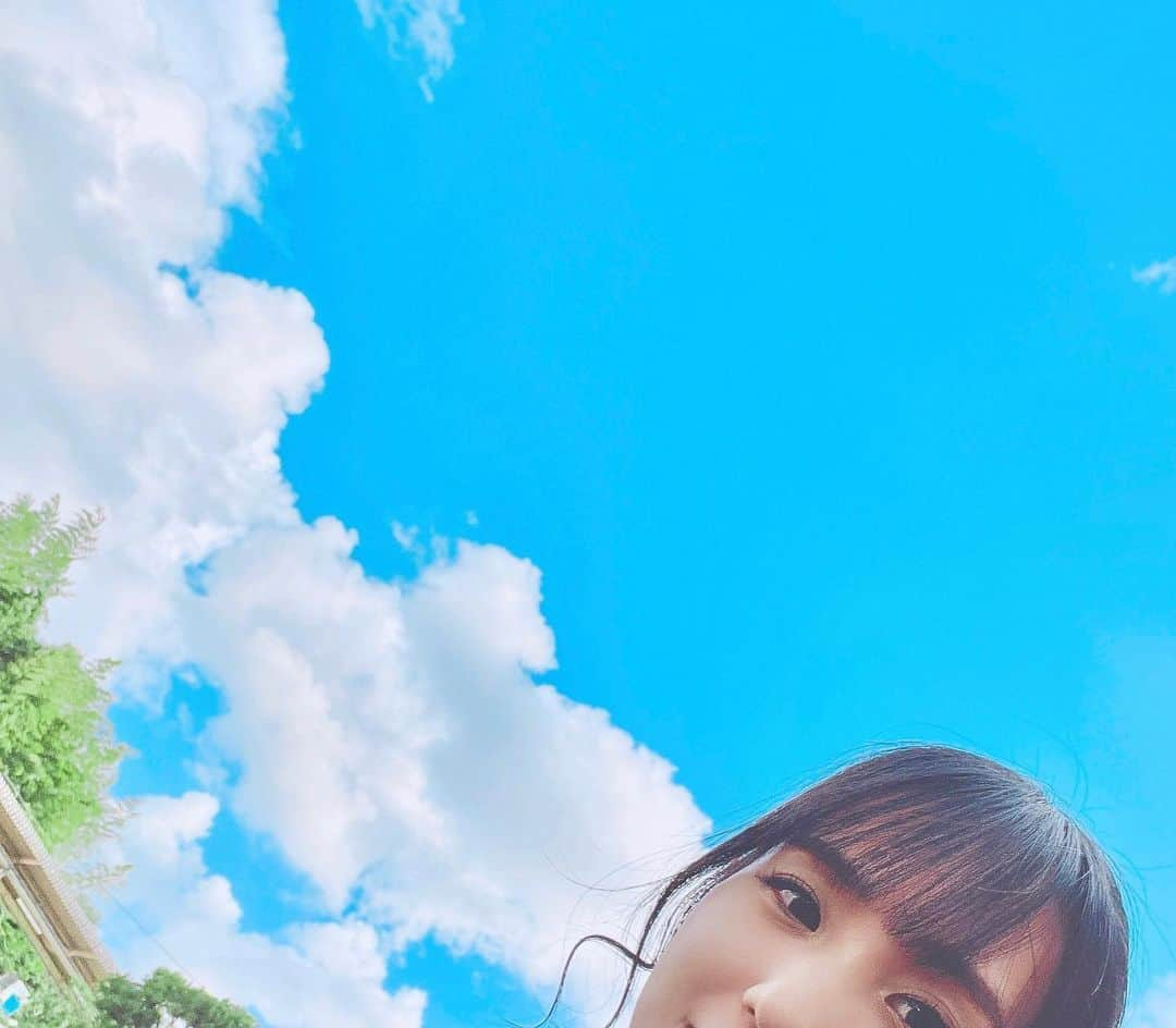 田﨑あさひのインスタグラム：「⁡ ⁡ 連休最終日🌈 おはようございます☀️.° 本日は、はせの地元新潟県長岡市でライブ！ 久しぶりの長岡楽しみ♪ 当日券もあるのでぜひお越しください！ ⁡ 10/9(月祝)ライブハウス音楽色堂(新潟) ⁡ ⁡ ⁡ ⁡ #いつかの空   #ビタスイ #わた雪 #新潟 #長岡 #わた雪ツアー #bittersweet #田﨑あさひ」