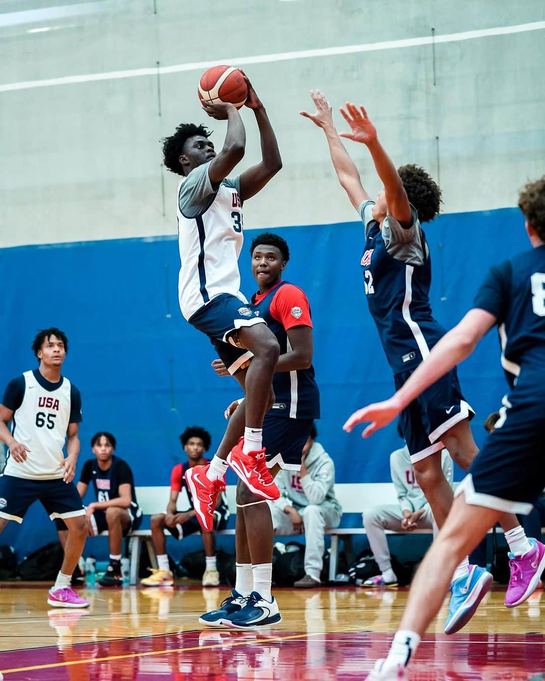 USA Basketballさんのインスタグラム写真 - (USA BasketballInstagram)「Getting better every day at 🇺🇸 October Minicamp 💪」10月9日 10時05分 - usabasketball