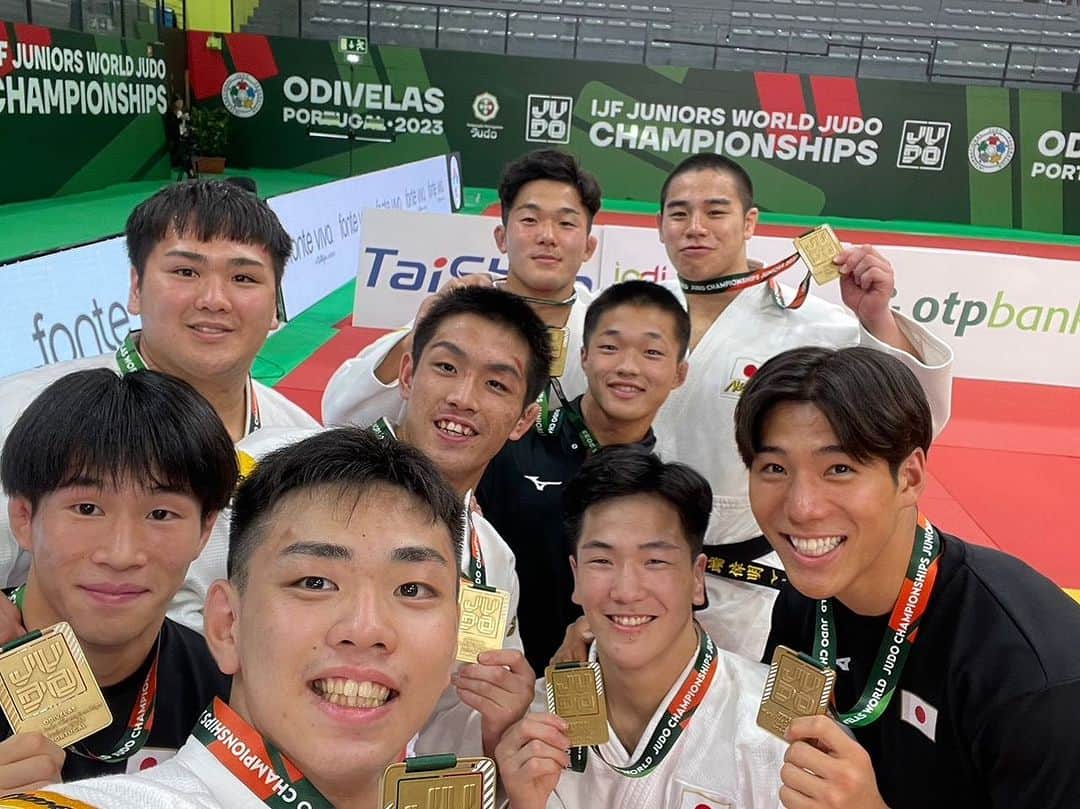 全日本柔道連盟(AJJF)さんのインスタグラム写真 - (全日本柔道連盟(AJJF)Instagram)「【2023世界ジュニア選手権大会】 たくさんの応援ありがとうございました✨🇯🇵🥇 #judoworlds  #juniors  #odivelas  #portugal  #judo」10月9日 12時45分 - ajjf_official