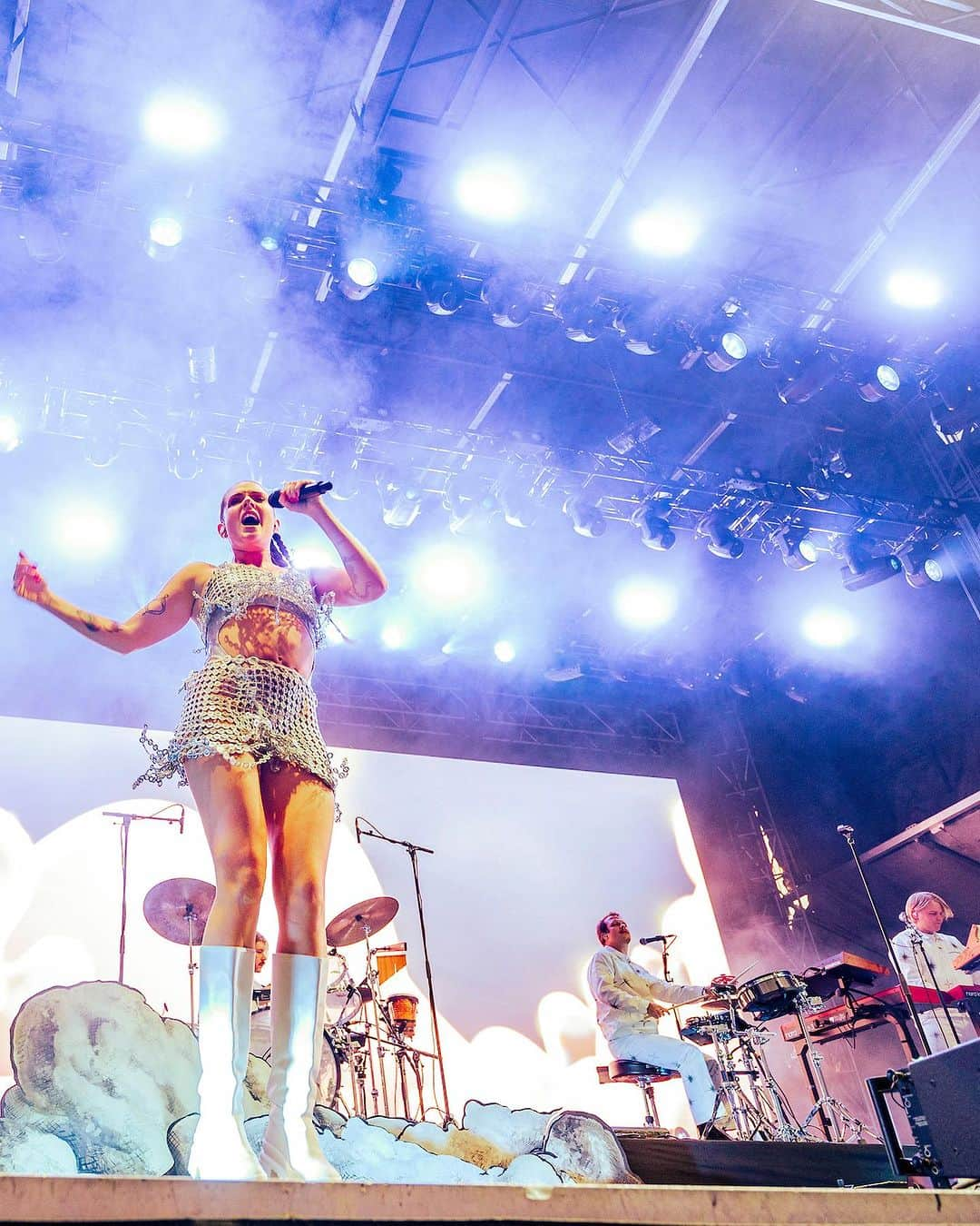 トーヴ・ローさんのインスタグラム写真 - (トーヴ・ローInstagram)「@aclfestival ❤️ photos by  @charles.reagan @helloisandrewphoto @ismaelquintanillaiii」10月9日 13時15分 - tovelo