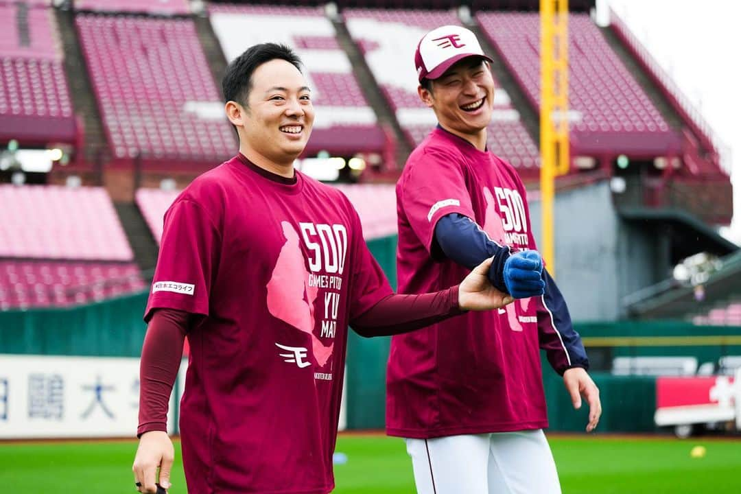 東北楽天ゴールデンイーグルスさんのインスタグラム写真 - (東北楽天ゴールデンイーグルスInstagram)「⚾️  松井裕樹選手の500試合登板達成を祝して㊗️📸✨ プロ野球史上4番目の若さでの到達でした🎉🎉  #鷲が掴む #rakuteneagles #松井裕樹」10月9日 13時08分 - rakuten_eagles