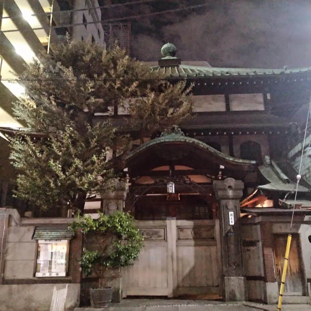 βのインスタグラム：「#築地 #鮪雲丹いくら #圓正寺」