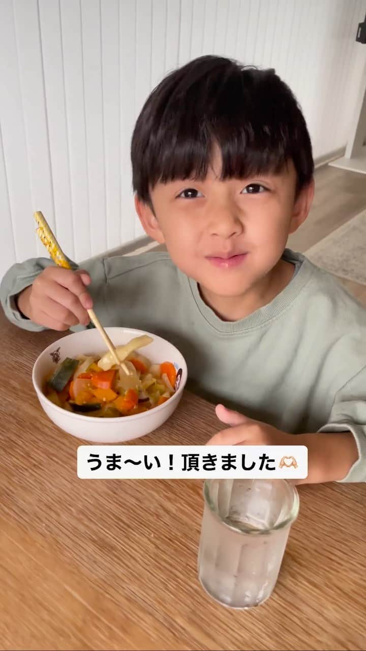 のインスタグラム：「雨なので、お出かけせず おウチで【ほうとう】作り🍲」