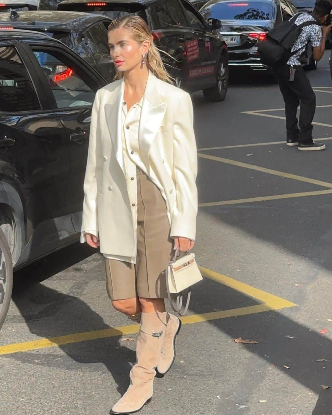 Xenia Adontsさんのインスタグラム写真 - (Xenia AdontsInstagram)「Merci pour tout @hermes 🧡🧡🧡 loved the show, loved the collection, loved the vibe. everything. merci.」10月10日 2時52分 - xeniaadonts