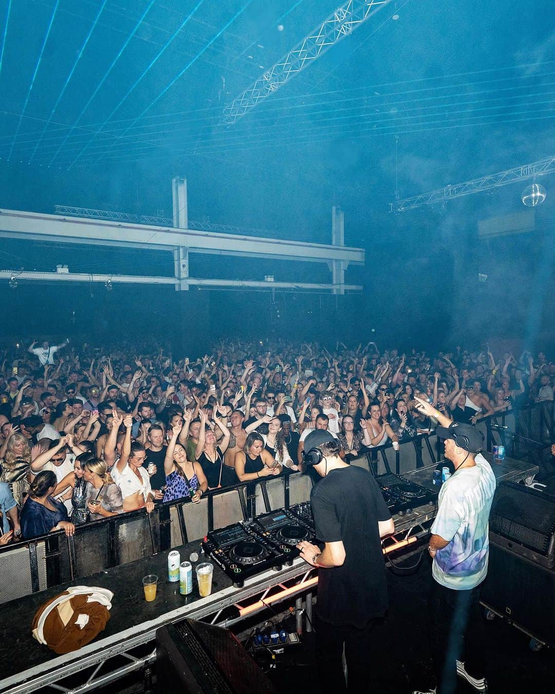 Gorgon Cityさんのインスタグラム写真 - (Gorgon CityInstagram)「So good to be back in the UK this weekend for two incredible sold out sets in Manchester and Bristol. Massive thanks to everyone that came to party with us @whp_mcr and @propyardbristol, it was fire 🔥   Final tickets for @drumsheds this Saturday are in our link in bio ⬆️ We can't wait for this one!」10月10日 1時22分 - gorgoncity