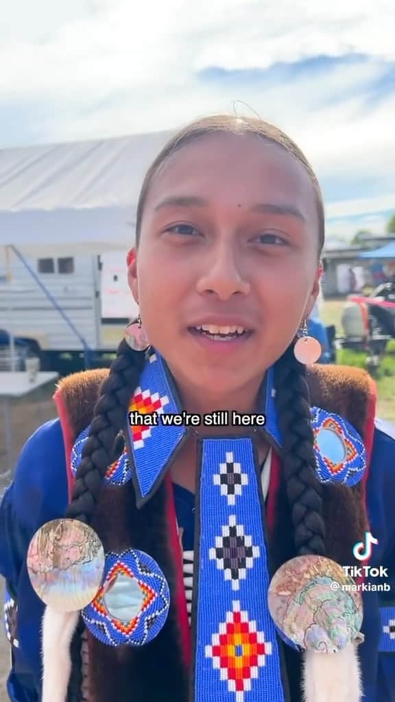 コンスタンス・マリーのインスタグラム：「Still Here. OG Americans. Respect. ✨🪶❤️‍🔥✨ #themoreyouknow 💫 #Native #NativeAmericans #indigenouspeoplesday  #indigenous #Respect  #fyp #foryou #ForYouPage #Monday #MondayMotivation Thank you @markianb for shining a light…✨」