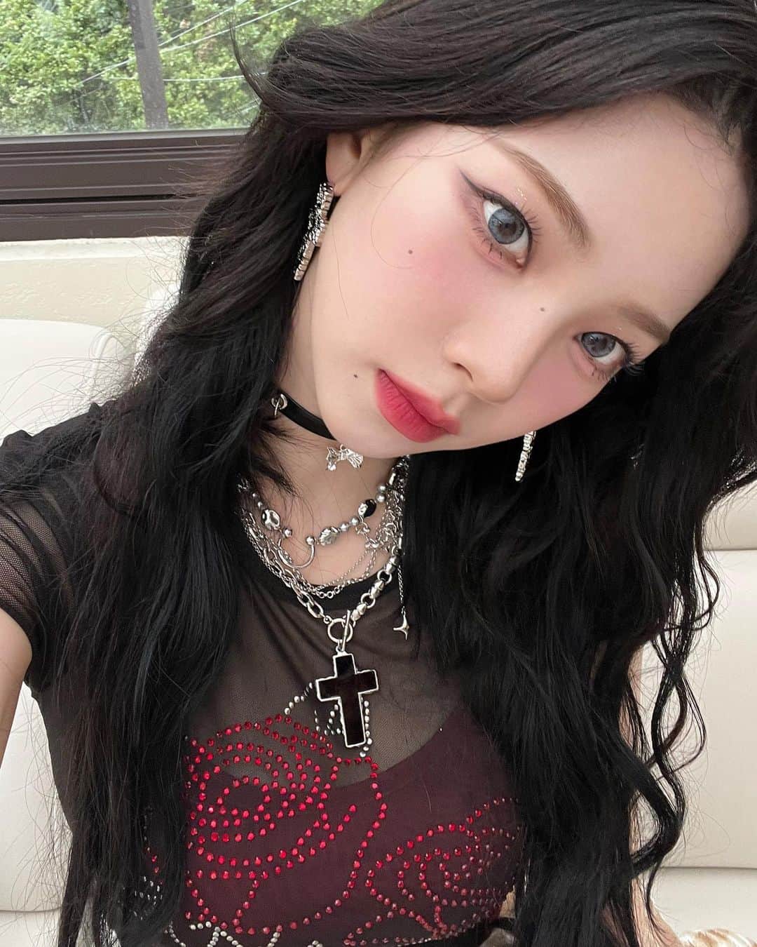 KARINAのインスタグラム：「♥️🧡」