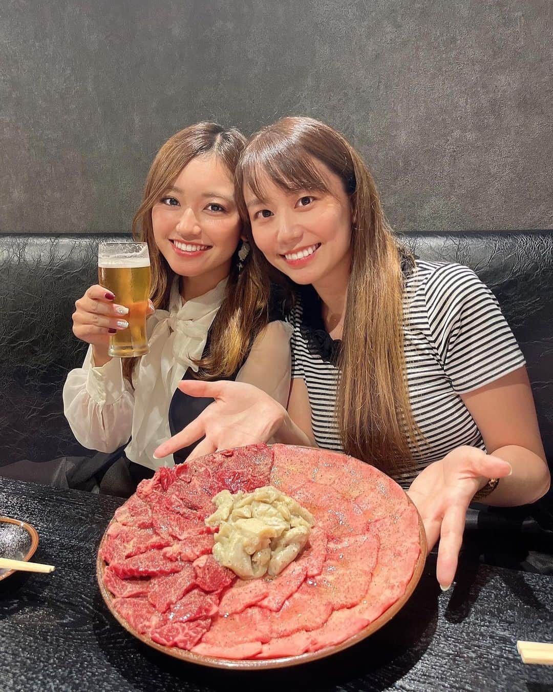 MINAMIのインスタグラム：「@tokusaki_golf  #暴飲暴食 ❤️ さきさんと久しぶりにやきにく🍖  楽しかったぁ🫶 .  #ゴルフ #ゴルフ女子 #ゴルフ男子 #スポーツ女子 # #golf #golfing #golfer #golfwear #ゴルフウェア #ゴルフコーデ #YouTube #골프 #골프여자 #高尔夫  #instagolf #ゴルフ好きな人と繋がりたい#広尾 #焼肉」