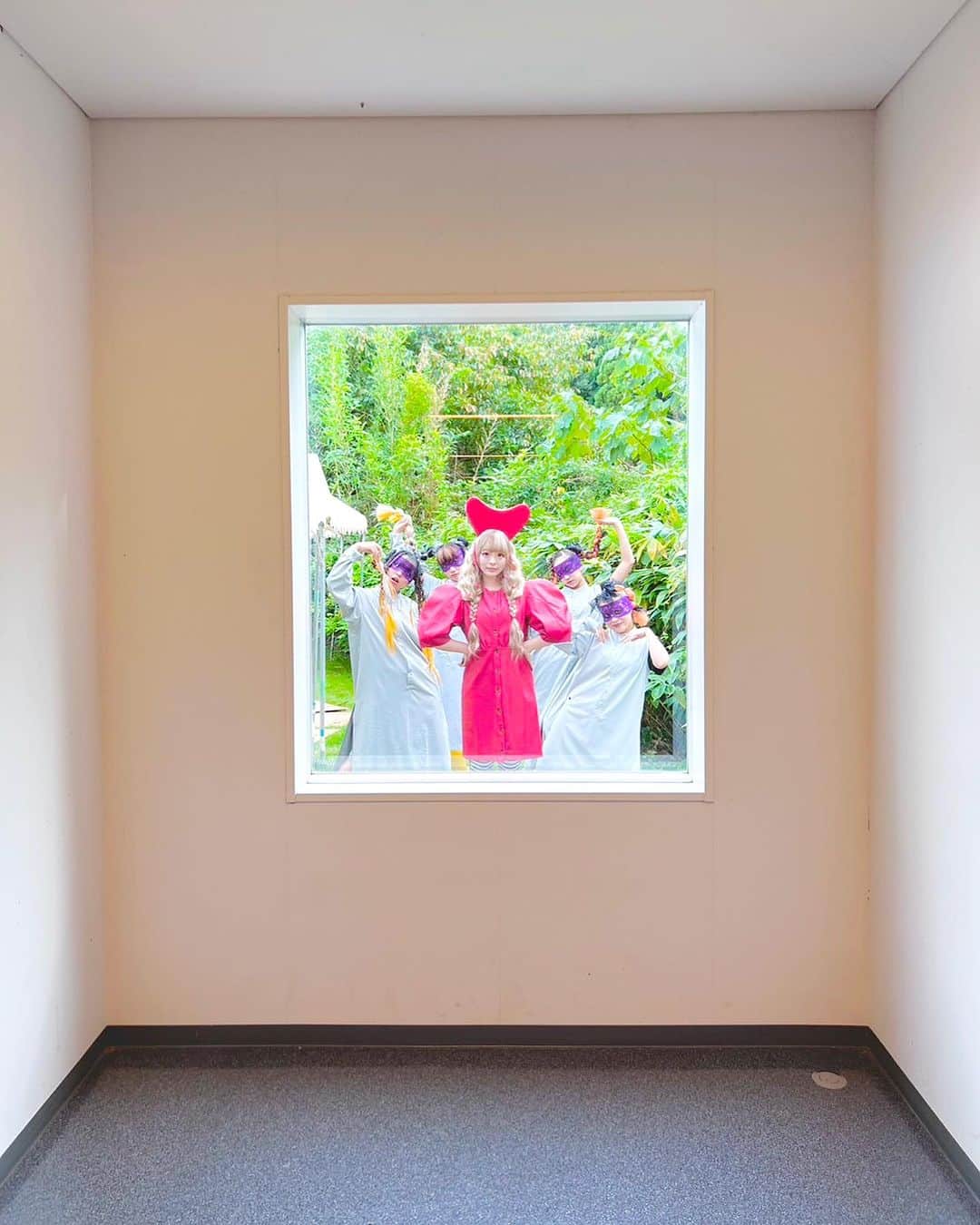 KARIN のインスタグラム：「絵みたい🖼な写真」
