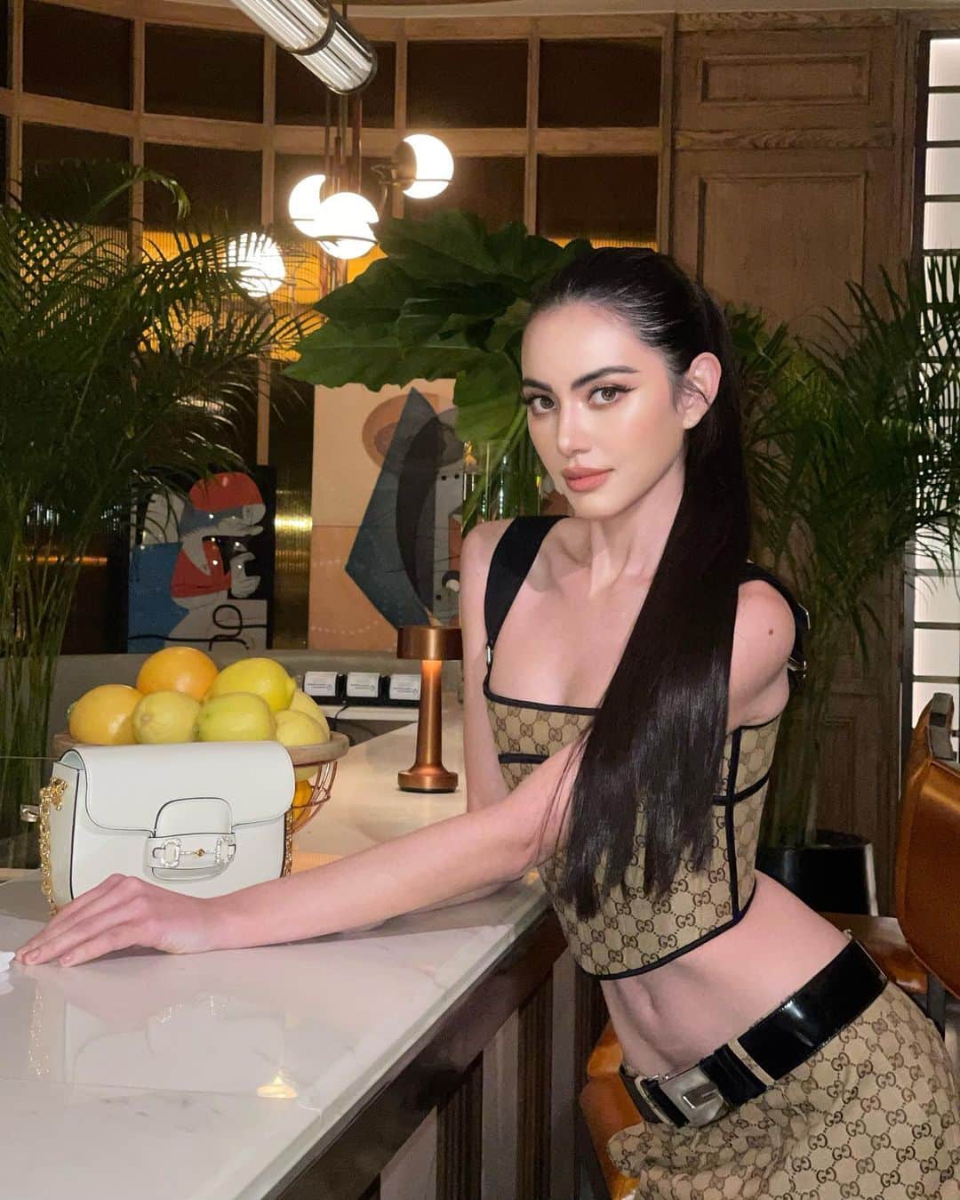 マイ・ダーウィカーのインスタグラム：「Thank you Gucci for the dinner announcement 🙏🏻 An amazing evening seeing loved ones together 🤍」