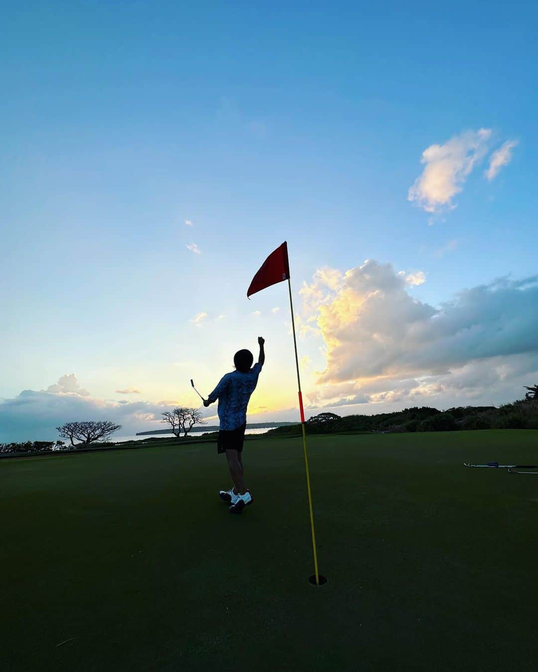 高木琢也さんのインスタグラム写真 - (高木琢也Instagram)「雨から逃げる⛳️🏌️‍♂️ #golf」10月9日 18時38分 - takagi_ocean