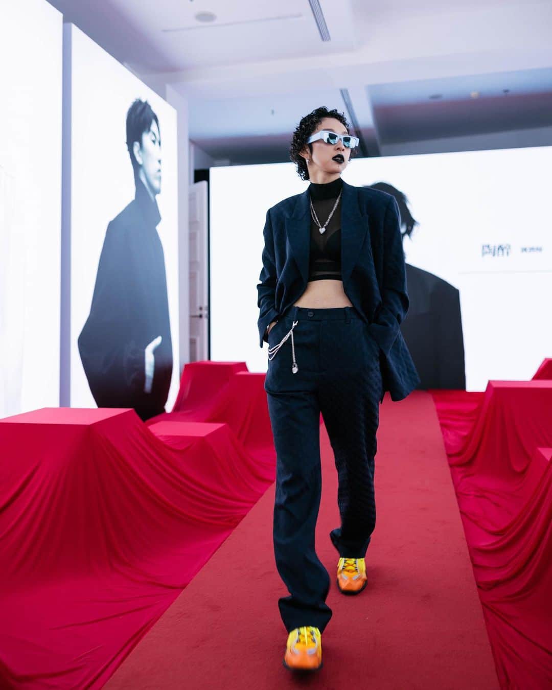 KYOKAさんのインスタグラム写真 - (KYOKAInstagram)「Shanghai Fashion Week day1 Went to NIKE POPUP🖤  photo by @nk7  #kyokarb #nike #martinrose #gshock #gshockwomen #shanghai #fashionweek」10月9日 18時33分 - kyoka_rb.official