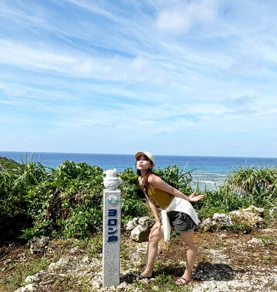 すえきひなたのインスタグラム：「アパレル店員の夏休みは今です🏝️ . . #与論島」